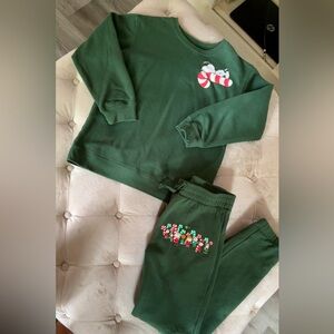 Peanuts set jogger pants and sweatshirt size large (10-12)